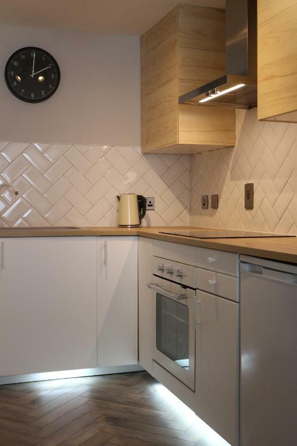 Queens Quarter Holiday Homes (Adults Only) Белфаст Экстерьер фото