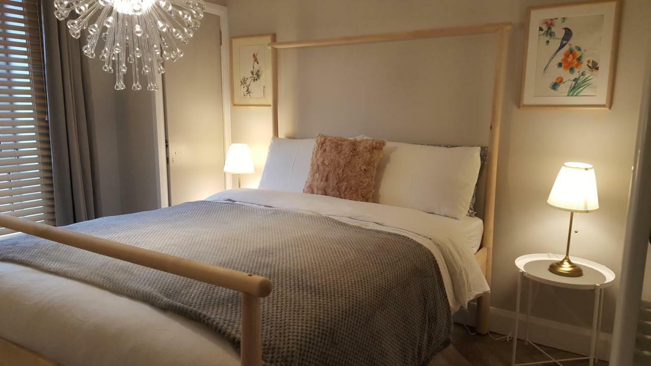 Queens Quarter Holiday Homes (Adults Only) Белфаст Экстерьер фото